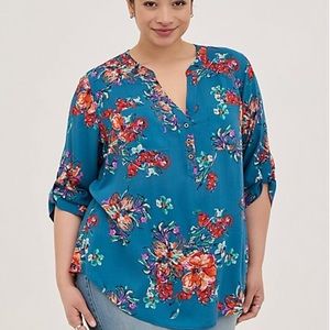 Torrid HARPER PULLOVER BLOUSE